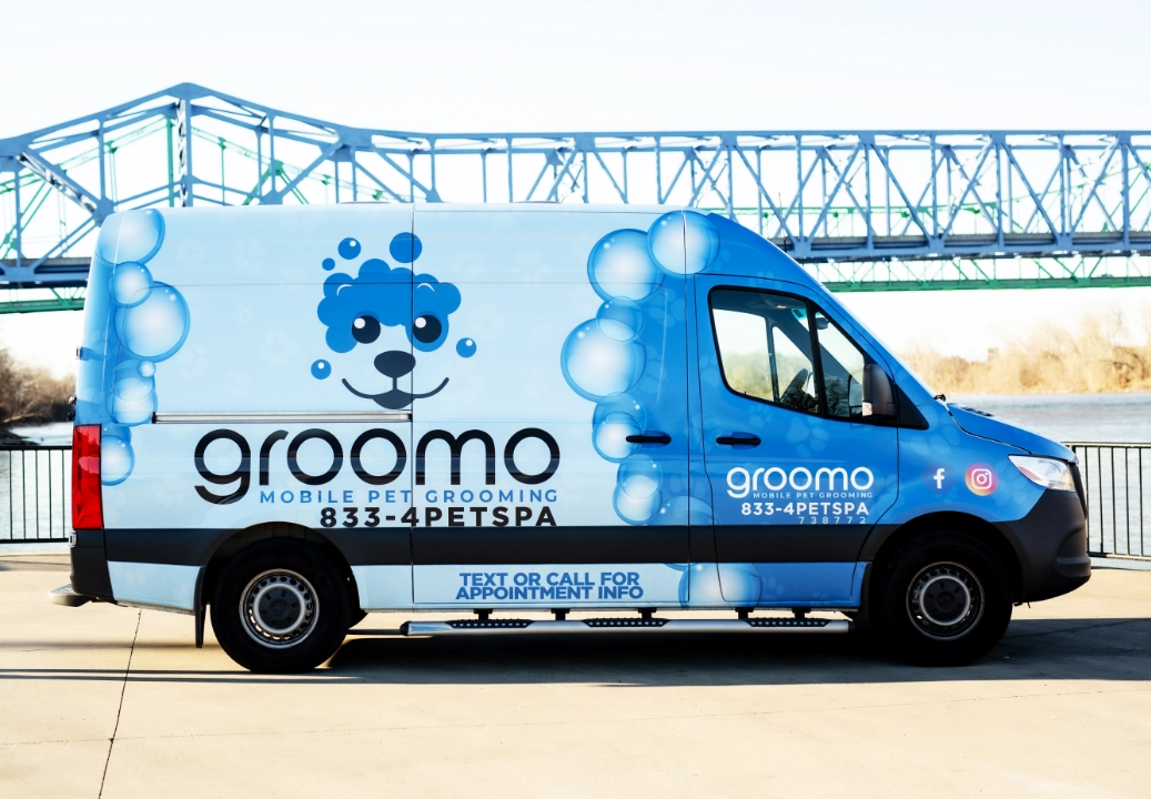 groomo mobile grooming van
